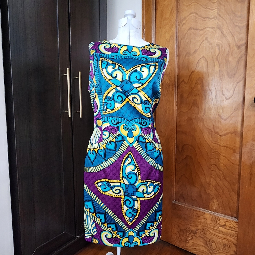 Bold Summer Sleeveless Dress Size 16 alyx